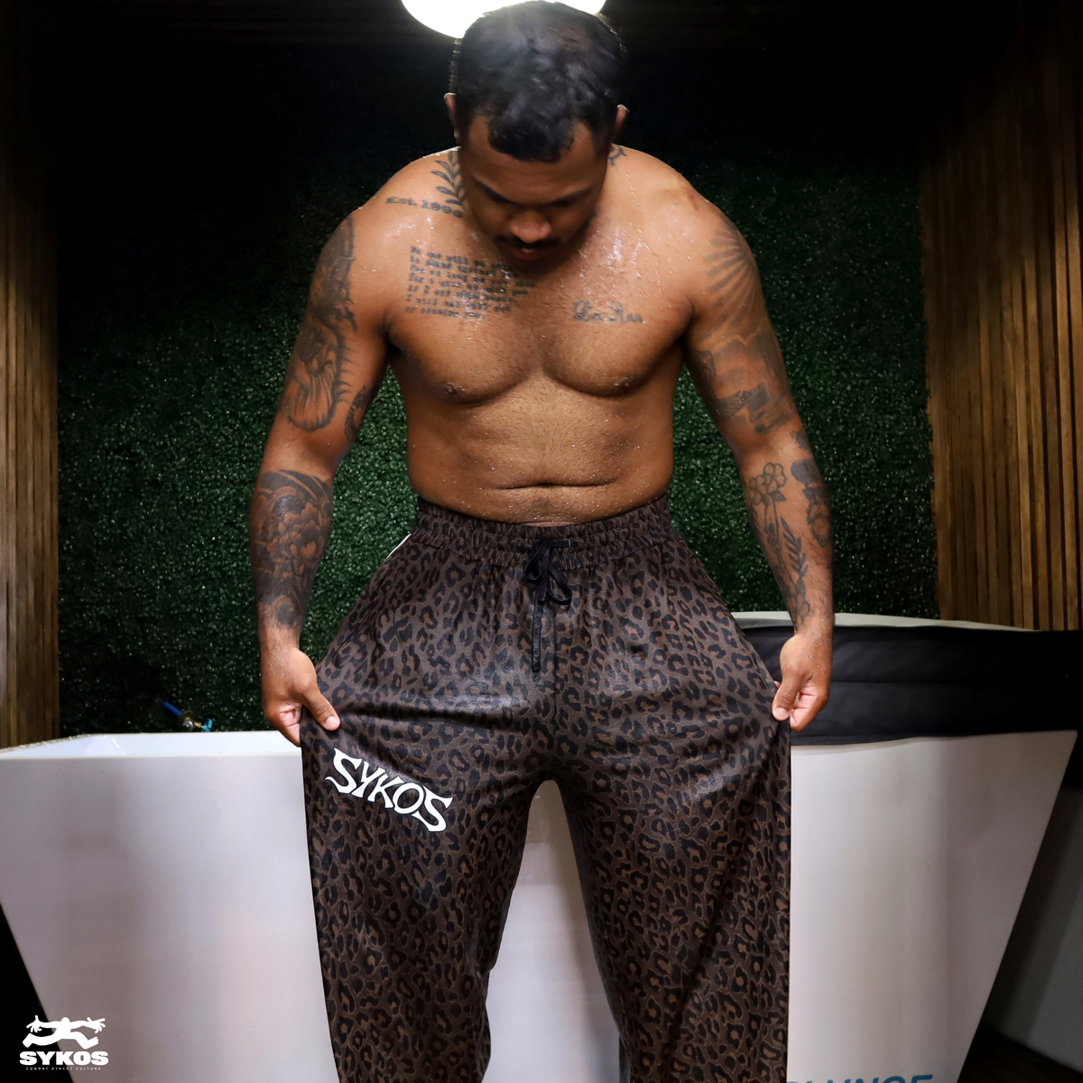 Unisex Leopard Barrel Leg Sweatpants